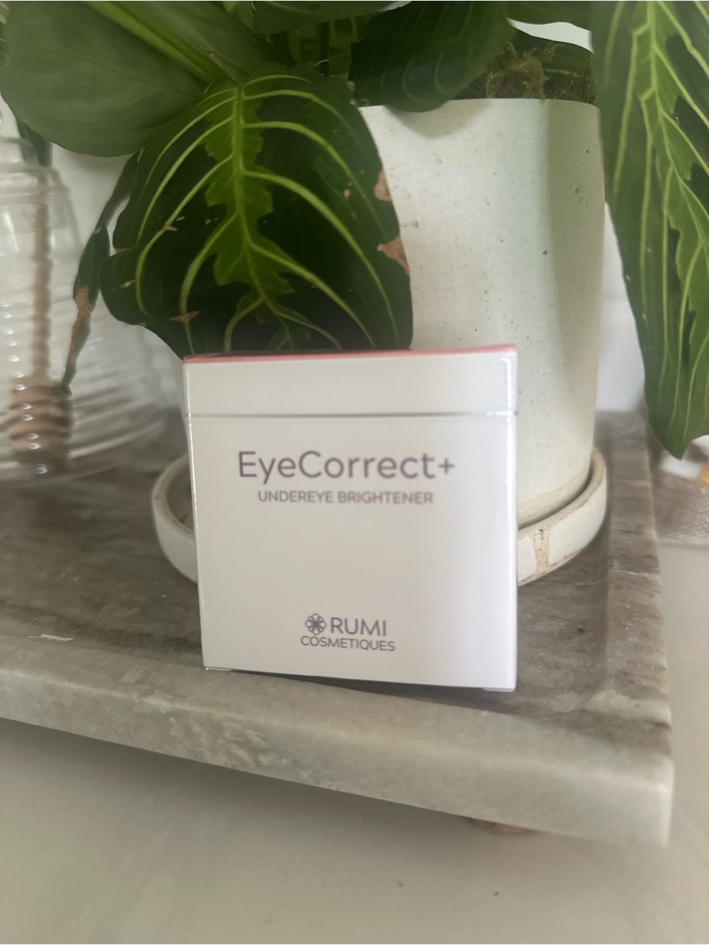 RUMI EyeCorrect+ Undereye Brightener - White/Pink